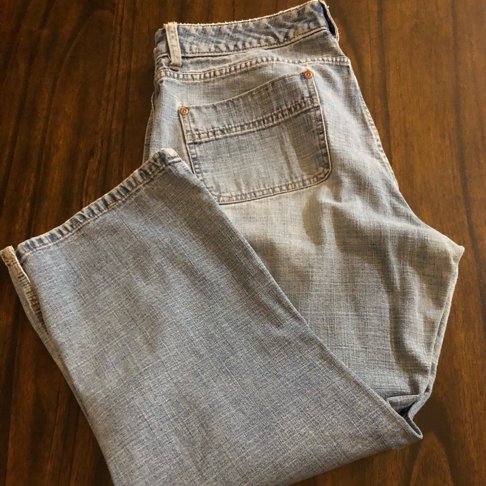 Old Navy Women’s Capri Pants